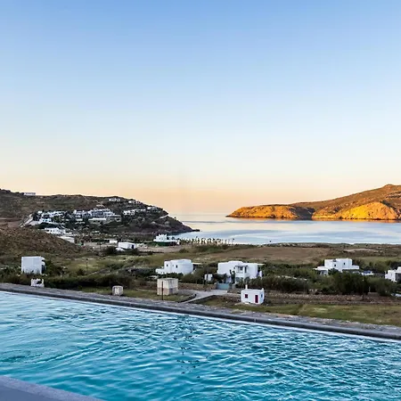 Evita Panormos Private Pool & Jacouzzi *